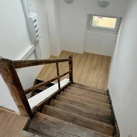 Loft Tomie